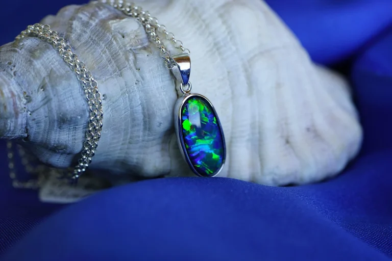 Love Talismans: How to Attract It, Protect It, and Make It Grow